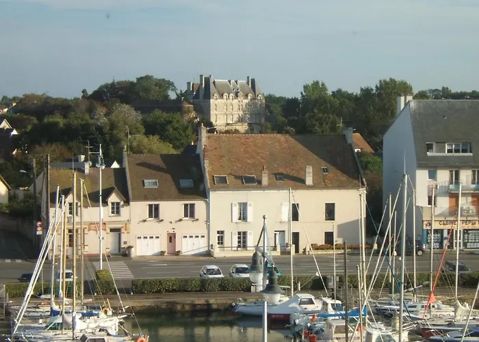 Chateau De Courseulles-sur-Mer